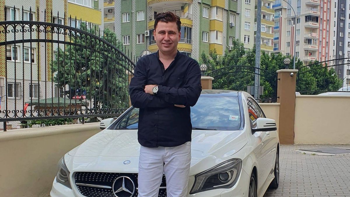 Jego pracownik chciał zabić go przy pomocy śliny