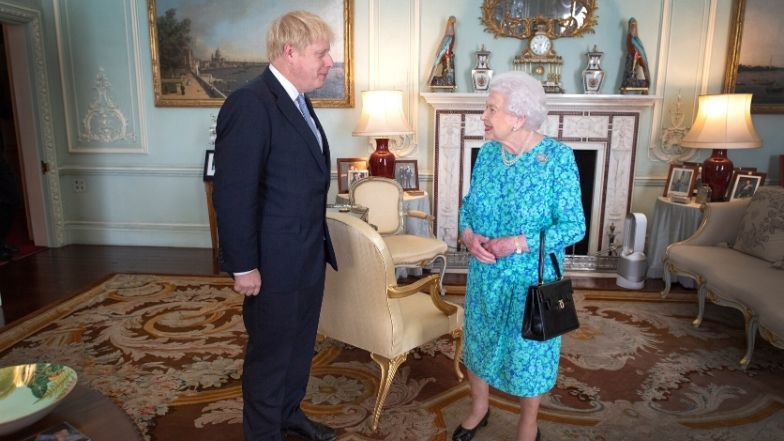 Elżbieta II, Boris Johnson