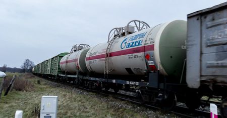 Polskie embargo na LPG z Rosji? "Ten problem nie psuje śniadania Putinowi"