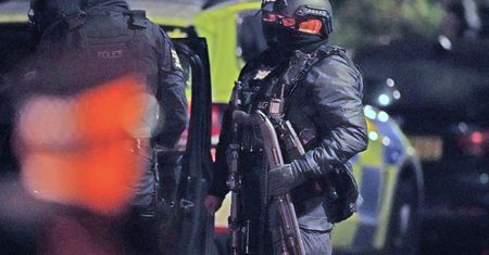 Brytyjski rząd podniósł poziom zagrożenia terrorystycznego