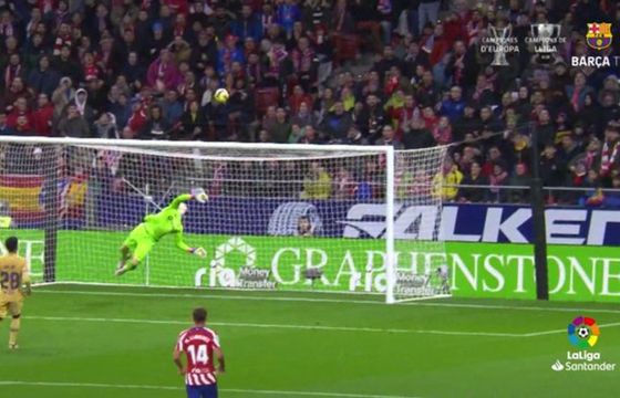 Kanał klubu Roberta Lewandowskiego kończy nadawanie. Pracę straci 150 osób