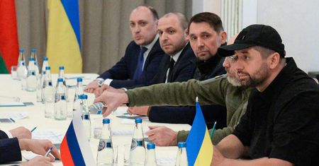Wojna w Ukrainie. Delegacja z Kijowa jedzie na rozmowy ze stroną rosyjską