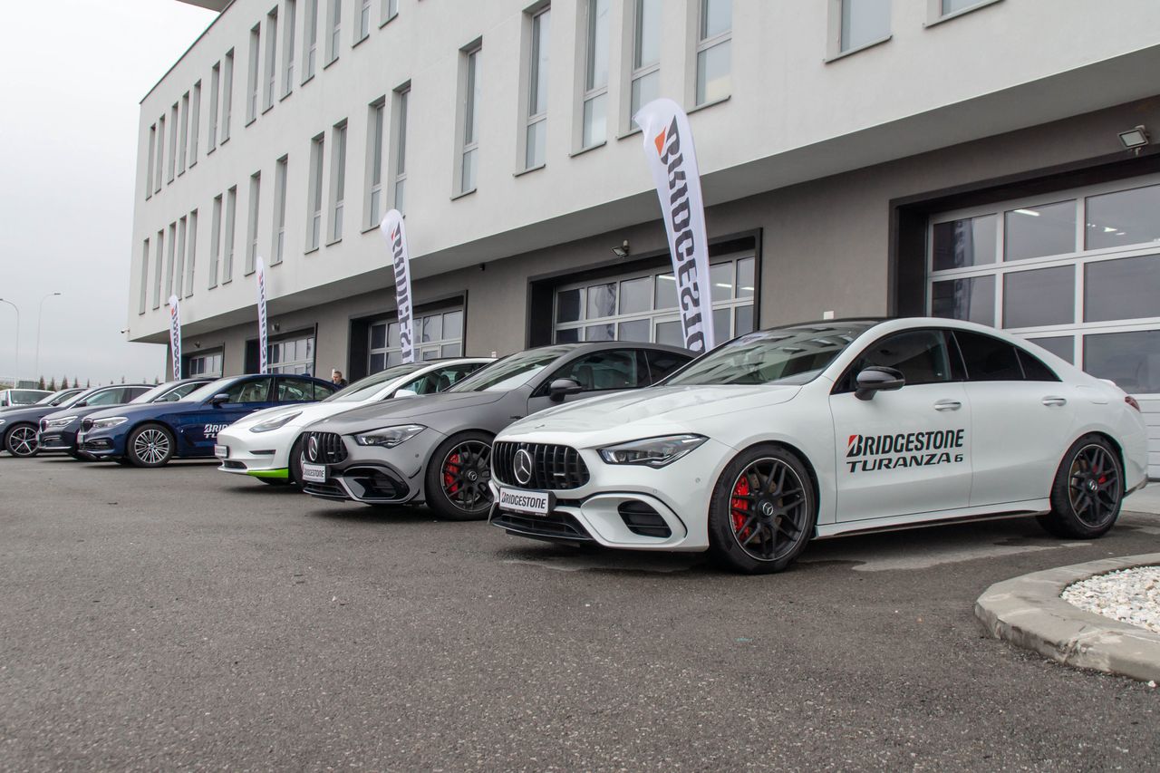Sprawdziłem nowe bridgestone'y na Autodromie Jastrząb. To "turystyki", które potrafią zaskoczyć
