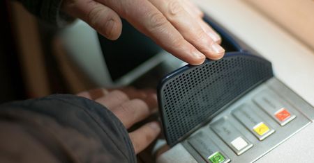 Bezpieczeństwo na wakacjach. Dla przestępców to prawdziwe żniwa