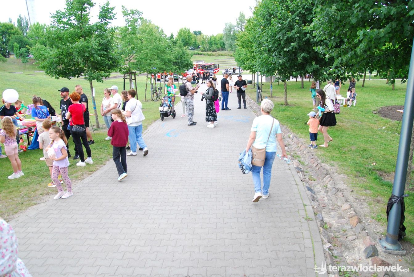 Piknik charytatywny dla Arturka na Słodowie