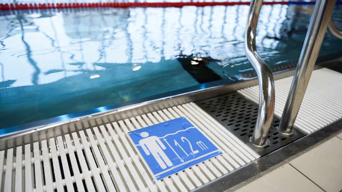 Basen Uniwersytetu Ekonomicznego zostanie zamknięty. Przyczyna jest symptomatyczna