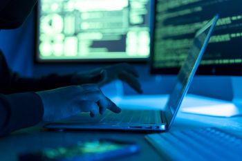 "Financial Times" cyberatak chińskiego wywiadu. Ofiarami personel Kongresu