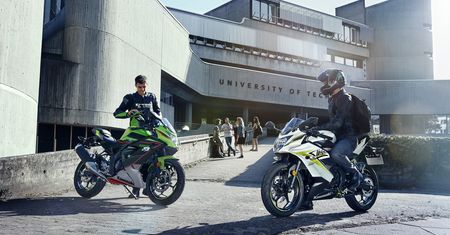 Kawasaki serwuje swoje "125" w nowych barwach. Ninja 125 i Z125 na 2022 r.