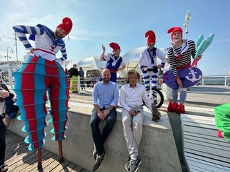 Przyciągają do Wrocławia jak magnes. Miasto na nich sporo zarabia. Jeden z nich zamieszkał w Sopocie