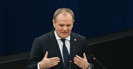 Wymowny wpis Tuska. "Aż nazbyt znajomo i złowieszczo"