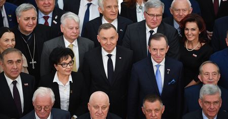 Komorowski do Dudy. "Inaczej to pamiętam"