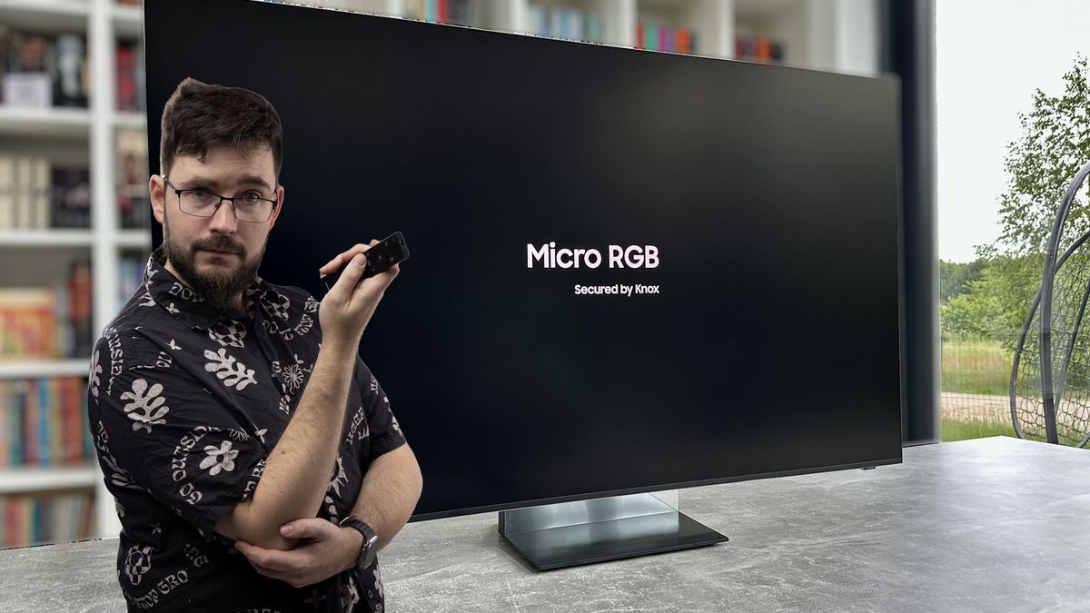 Samsung Micro RGB R95H - recenzja
