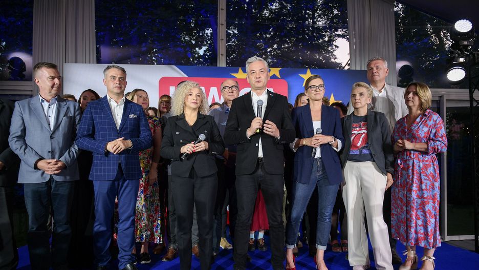 Robert Biedro�, Magdalena Biejat, Joanna Scheuring-Wielgus, Katarzyna Kotula, Dariusz Wieczorek, Krzysztof Gawkowski, W�odzimierz Czarzasty
Marcin Obara
eurowybory, parlamentu europejskiego, partia, partii, polityk, polityka, sztab wyborczy, wybory