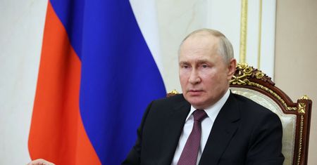 Potęga skreśliła Putina? "Są zainteresowani jego porażką"