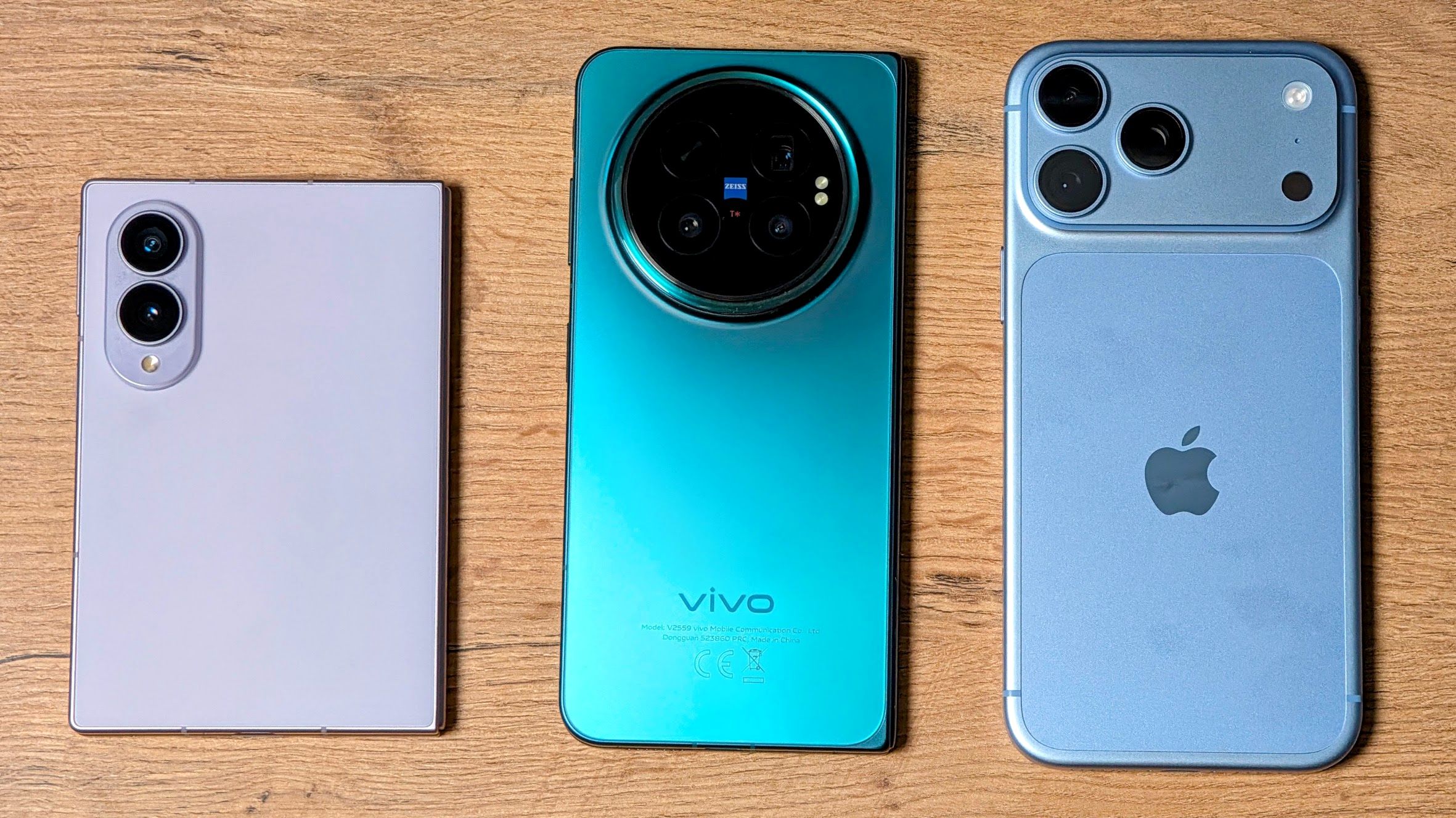 Galaxy Z Fold 8, vivo X Fold 6 i iPhone 18 Pro Max