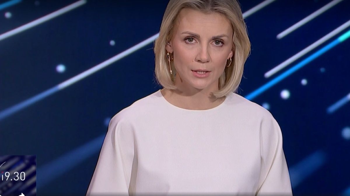 Justyna Dunikowska-Paź jest prowadzącą program "19.30"