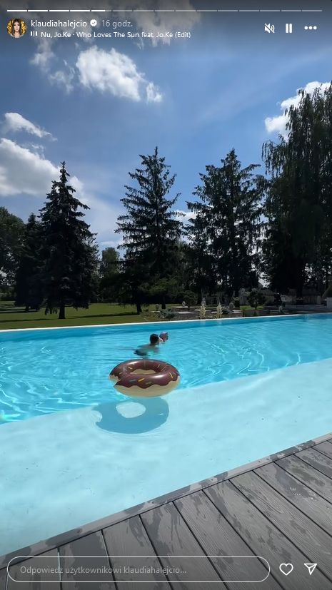 Klaudia Halejcio chwali się ogrodem z basenem