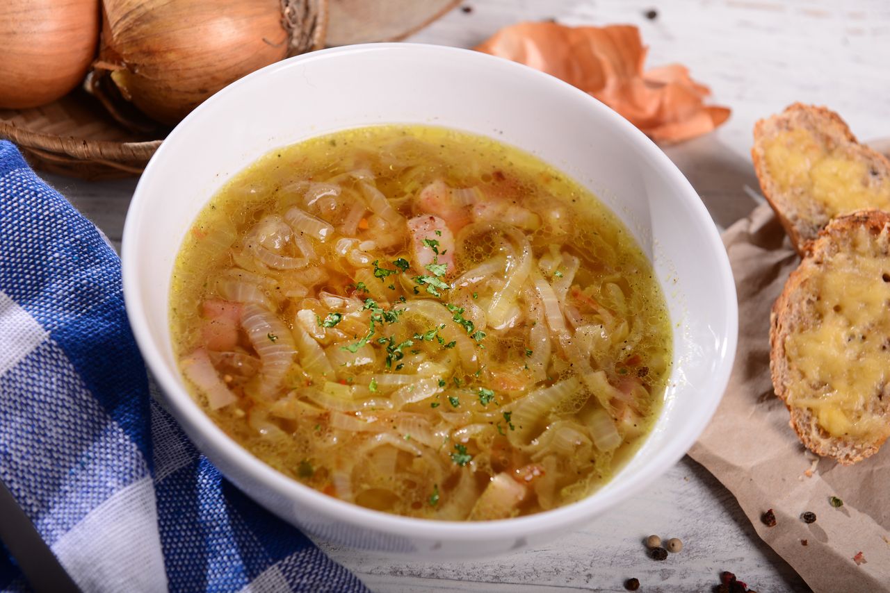 Domowa zupa z popularnego warzywa