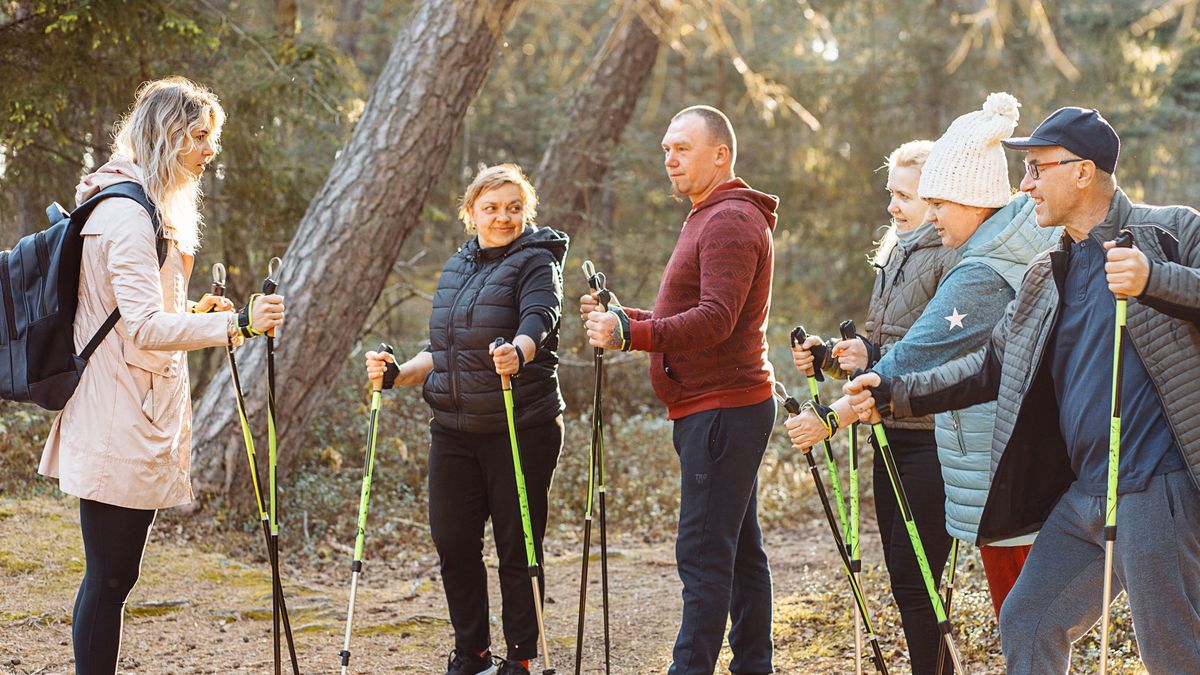 Zaczynając nordic walking warto skorzystać z porad instruktora