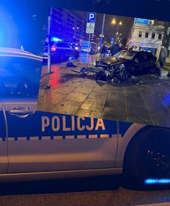 Koszmarny wypadek w Warszawie. Mercedes wjechał w pieszych