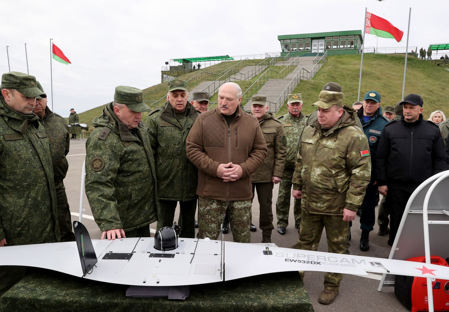 Nowa decyzja dyktatora. Pozwolił strzelać do ludzi