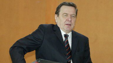 Kanclerz przekona Polaków?