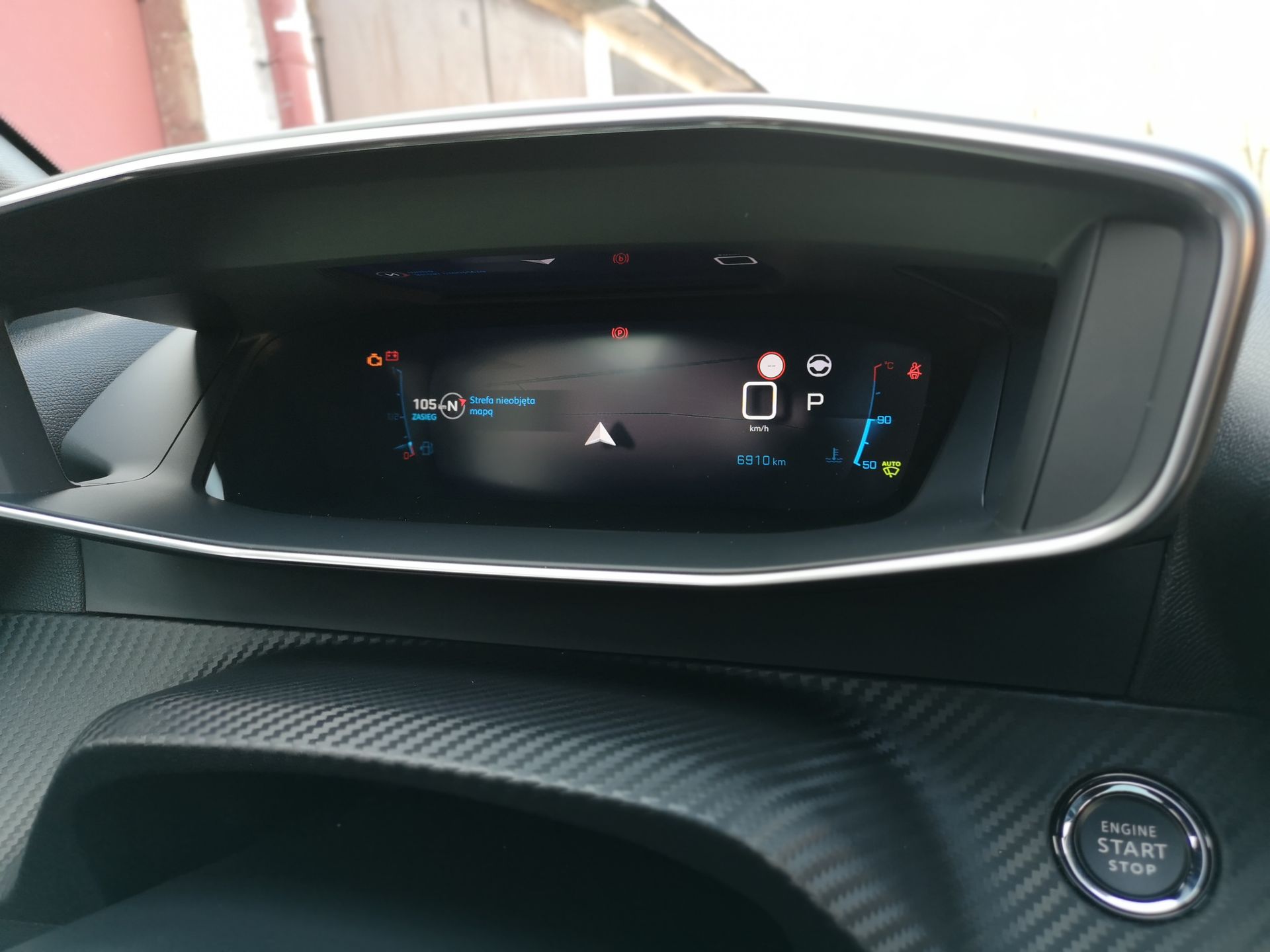 Peugeot 208 GT Line: wirtualne zegary 3D oraz obsługa systemu 14