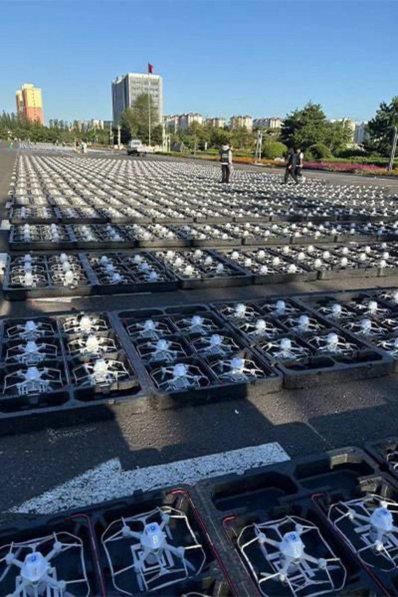 Drone spectacle in Shenzhen breaks two world records