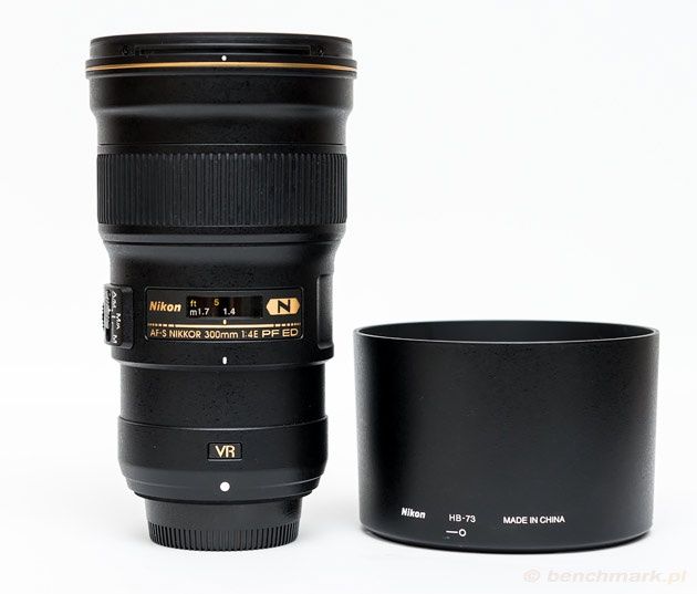 Nikkor 300 mm widok osłona