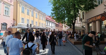Wszystkie oczy na Wilno. "Dawno nie widziałam takich tłumów"