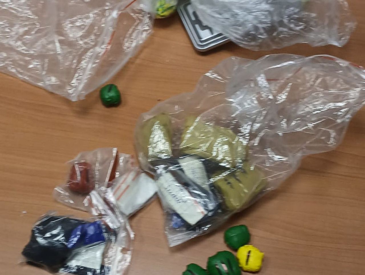 Bielany: Dwaj Ukraińcy zatrzymani za handel narkotykami