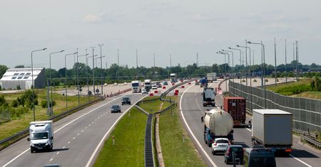 Kierowcy zawodowi mogą jeździć dłużej. Ministerstwo wprowadziło nowe normy