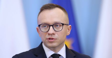 Zerowy VAT na żywność co najmniej do końca roku. Wiceminister finansów zabiera głos