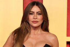 Sofia Vergara bryluje na oscarowej imprezie "Vanity Fair". Wybrała suknię z ODWAŻNYM dekoltem