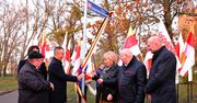 Inowrocław: Skwer Zbigniewa Gedowskiego. Był znanym działaczem "Solidarności". Uroczystość odsłonięcia tablicy z nazwą. Zdjęcia