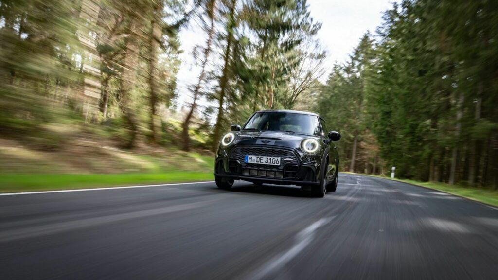 Mini JCW 1to6 Edition