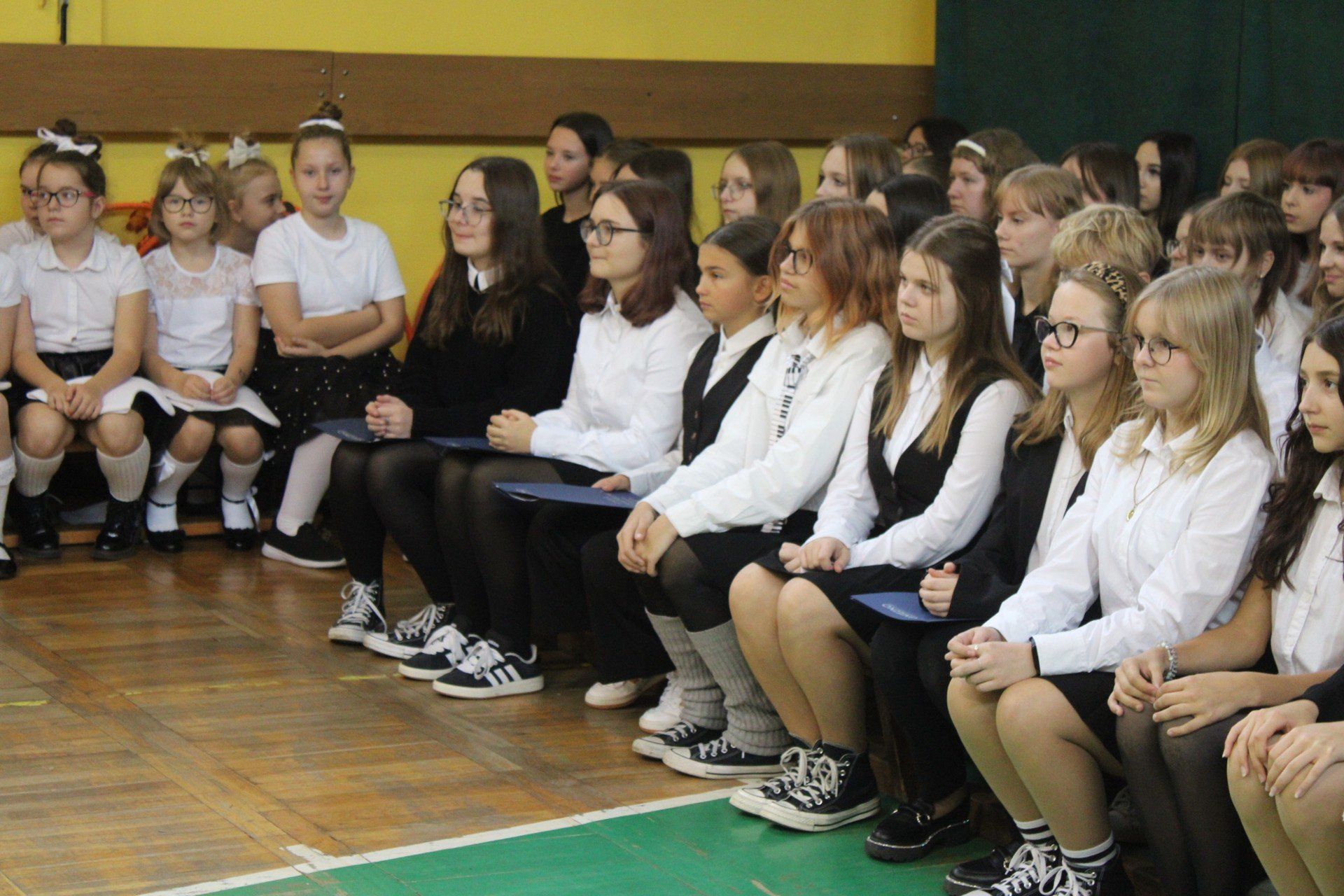 Szkoła Podstawowa nr 9 w Gnieźnie obchodzi 60-lecie. &#34;Tysiąclatka&#34; od pokoleń kształci uczniów na ul. Staszica