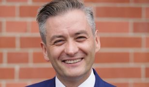 Zabawna reakcja Roberta Biedronia na przyjazd brytyjskiej pary książęcej do Polski