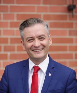 Zabawna reakcja Roberta Biedronia na przyjazd brytyjskiej pary książęcej do Polski