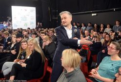 Robert Biedroń ujawnił swój majątek. Tyle zarabiał w Słupsku