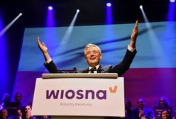 Kolejne niejasności wokół finansowania partii Biedronia. "Cyrk"