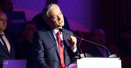 Partia Razem nie wystartuje z Wiosną Roberta Biedronia. "To nie partnerska propozycja"