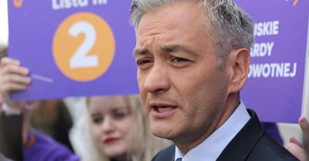 Biedroń odpowiada na oskarżenia o mobbing w Wiośnie. "Nie ma miejsca na tego typu zachowania"