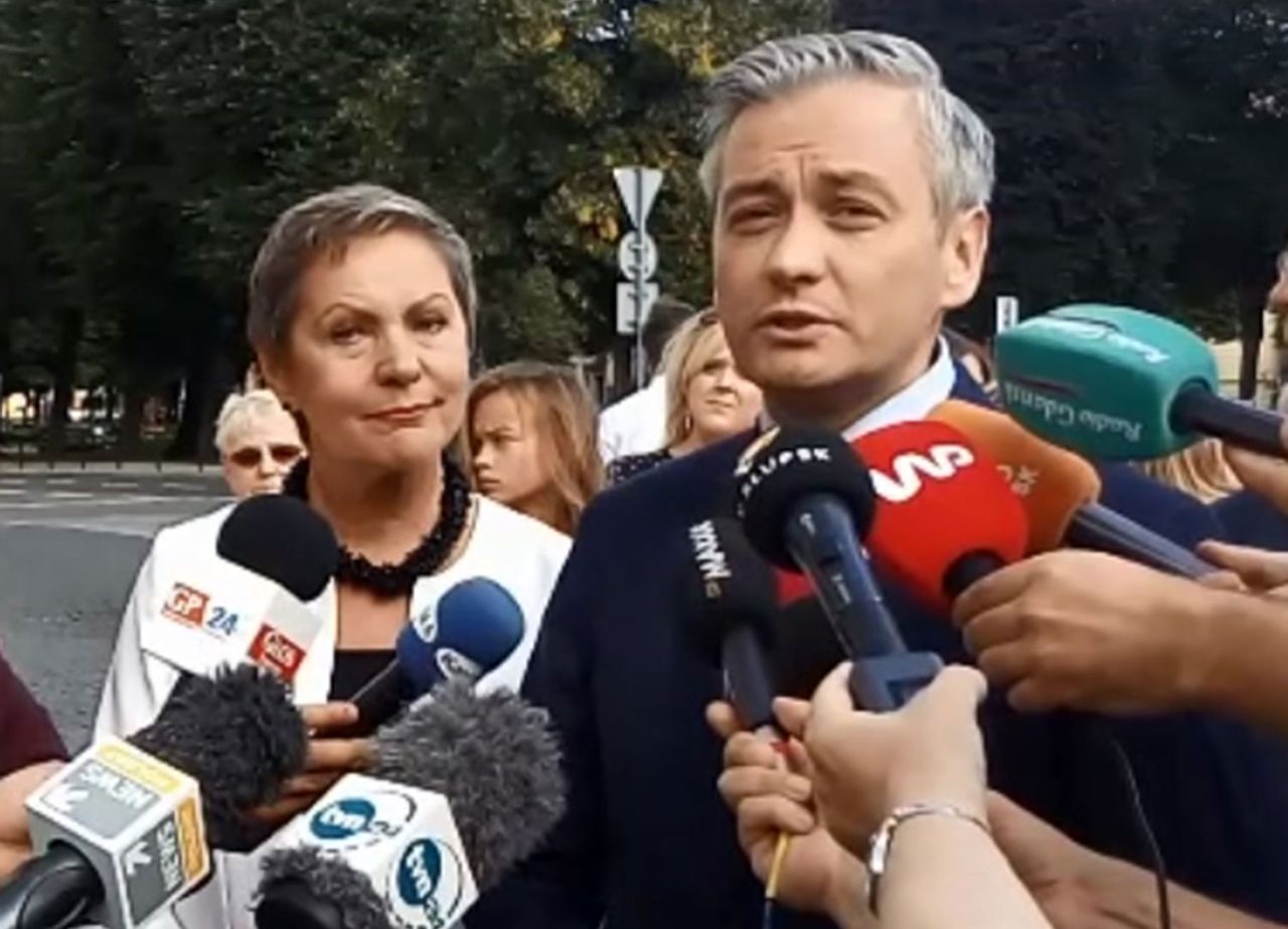 Tarczyński atakuje Biedronia. Prezydent Słupska odpowiada: swoje udowodniłem