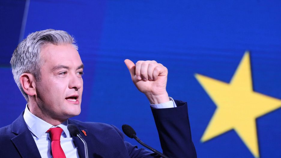 Lider partii Wiosna Robert Biedroń podczas konwencji w Warszawie. 4 kwietnia 2019 roku.