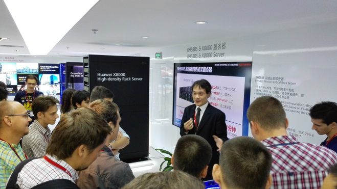 10 wyższych uczelni technicznych bierze udział w 2. edycji programu Huawei "Seeds for the Future"