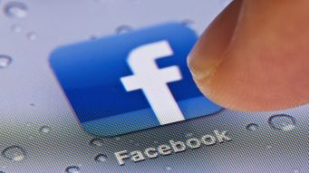 W końcu integracja Facebooka z iOS-em? 1