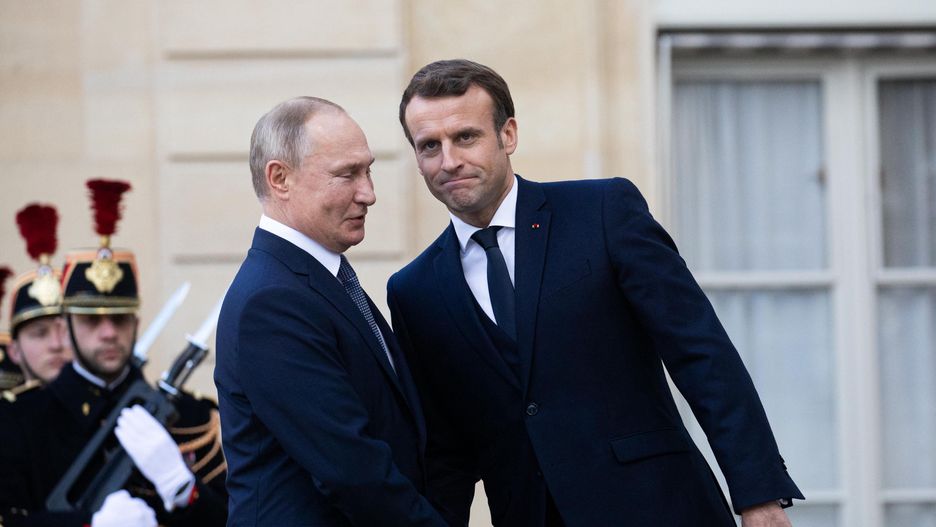President Emmanuel Macron Hosts Ukraine Summit
Vladimir Putin, Russia's president, left, is greeted by Emmanuel Macron, France's president, ahead of a 4-way summit on Ukraine at Elysee Palace in Paris, France, on Monday, Dec. 9, 2019. Volodymyr Zelenskiy meets his Russian counterpart in Paris today as he seeks progress toward resolving the war in eastern Ukraine that erupted after Russia annexed Crimea from its neighbor in 2014. Photographer: Christophe Morin/Bloomberg via Getty Images
Bloomberg
european, emea, government news, euro members, e.u., eu, french