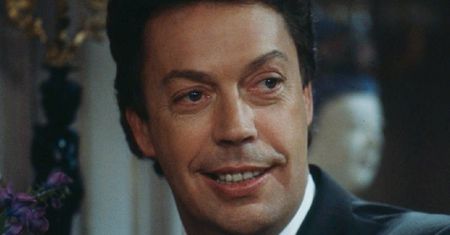 Tim Curry nie żyje. Nigdy nie założył rodziny, nie miał dzieci