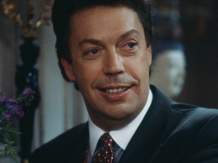 Tim Curry nie żyje. Nigdy nie założył rodziny, nie miał dzieci